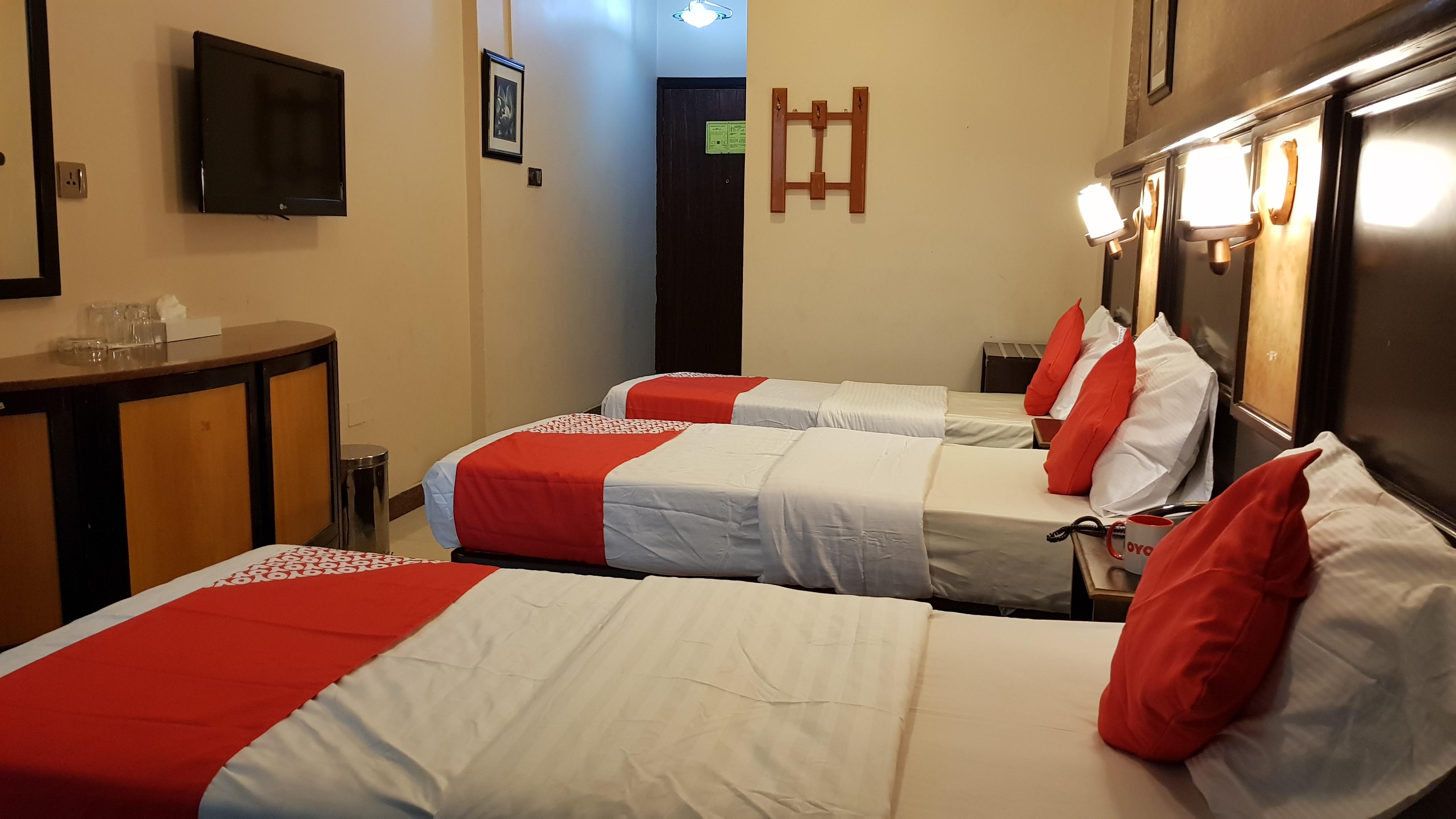 Oyo 491 Rahab Hotel Дубай Экстерьер фото