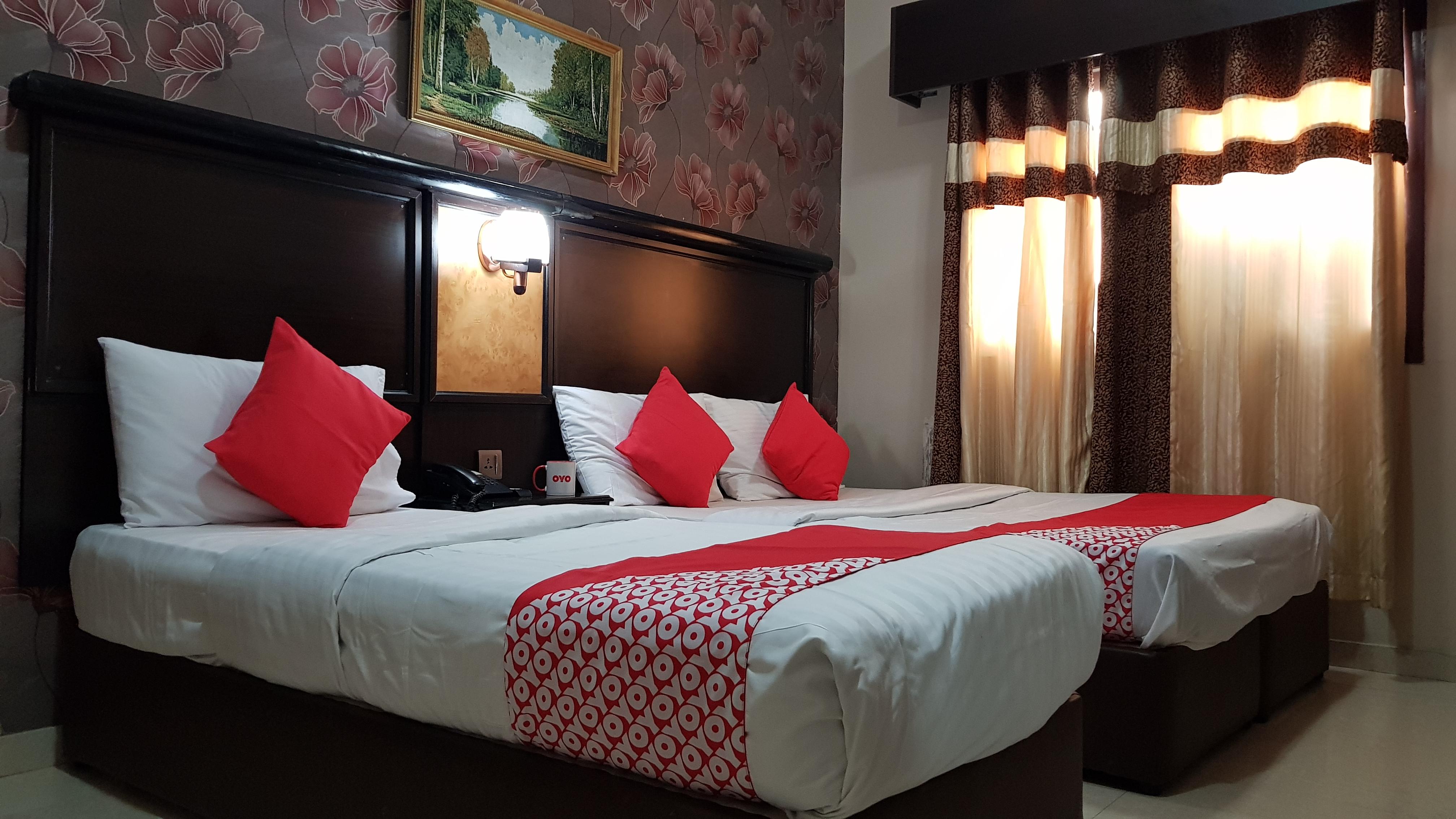 Oyo 491 Rahab Hotel Дубай Экстерьер фото