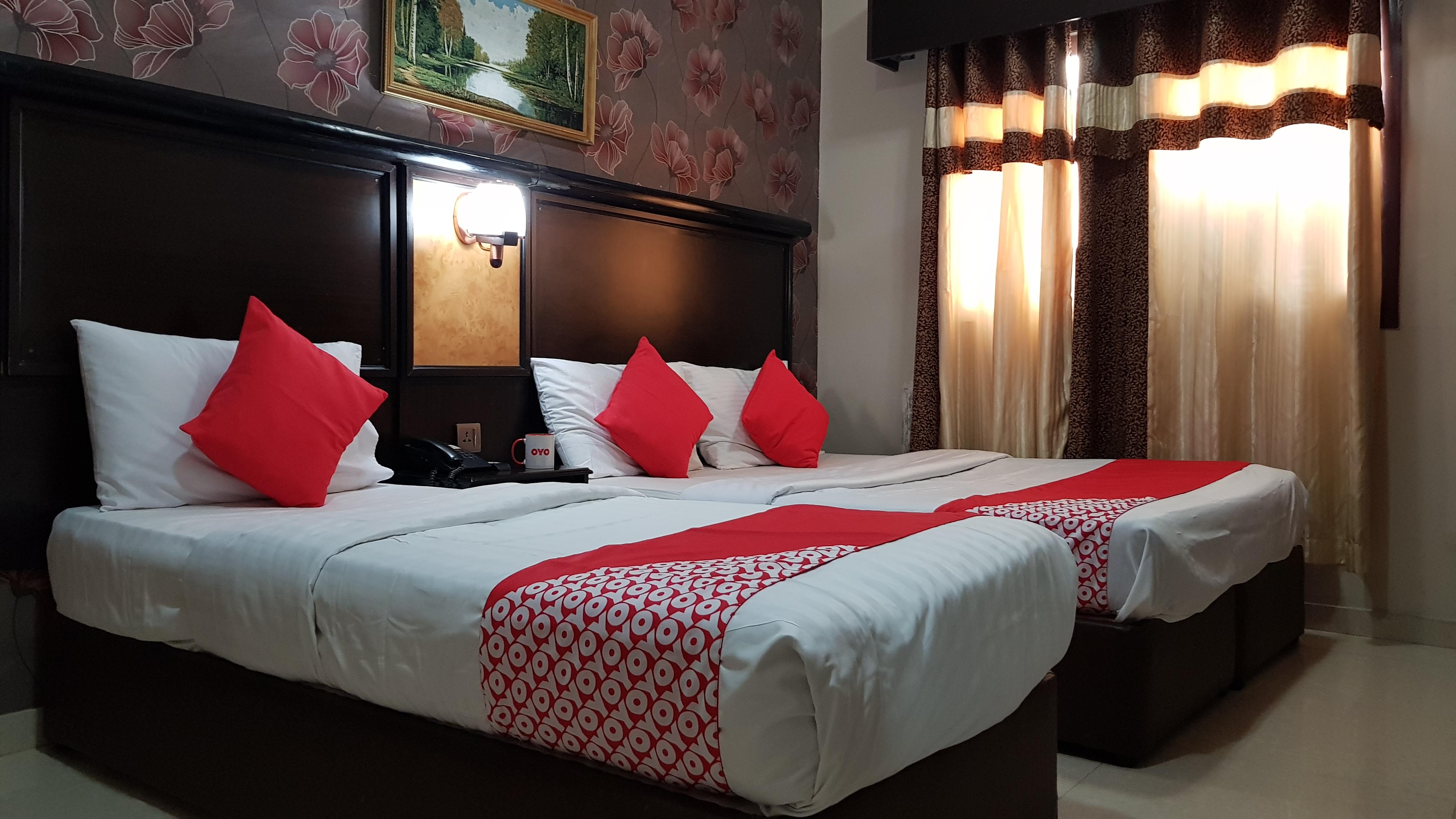 Oyo 491 Rahab Hotel Дубай Экстерьер фото