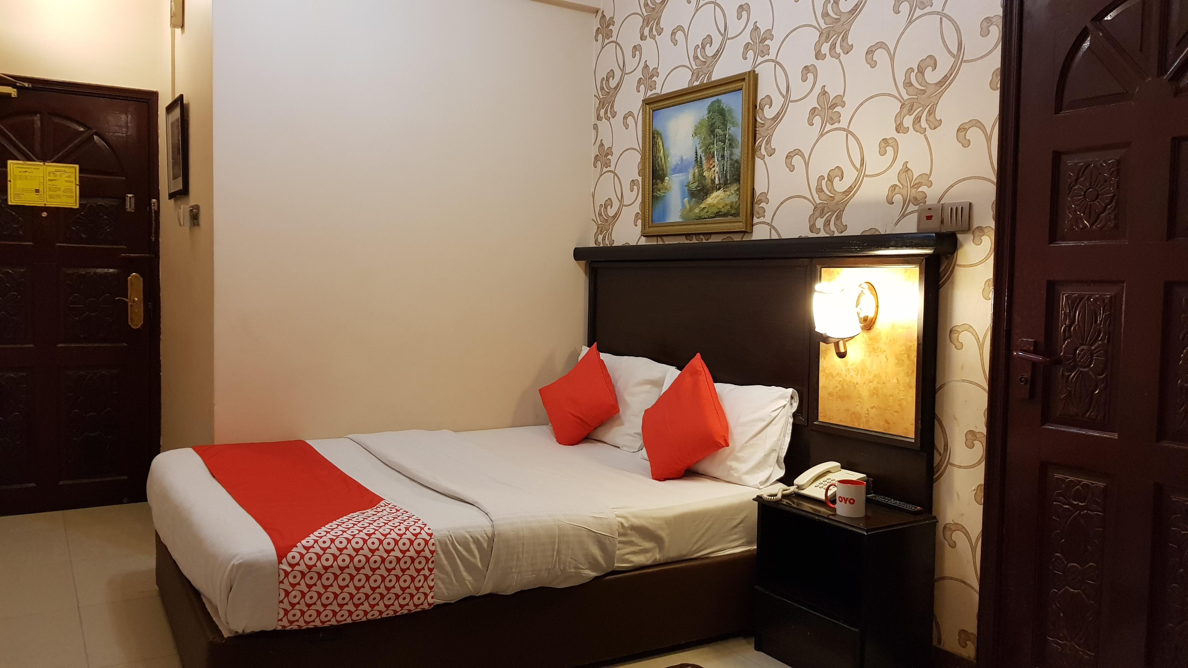 Oyo 491 Rahab Hotel Дубай Экстерьер фото