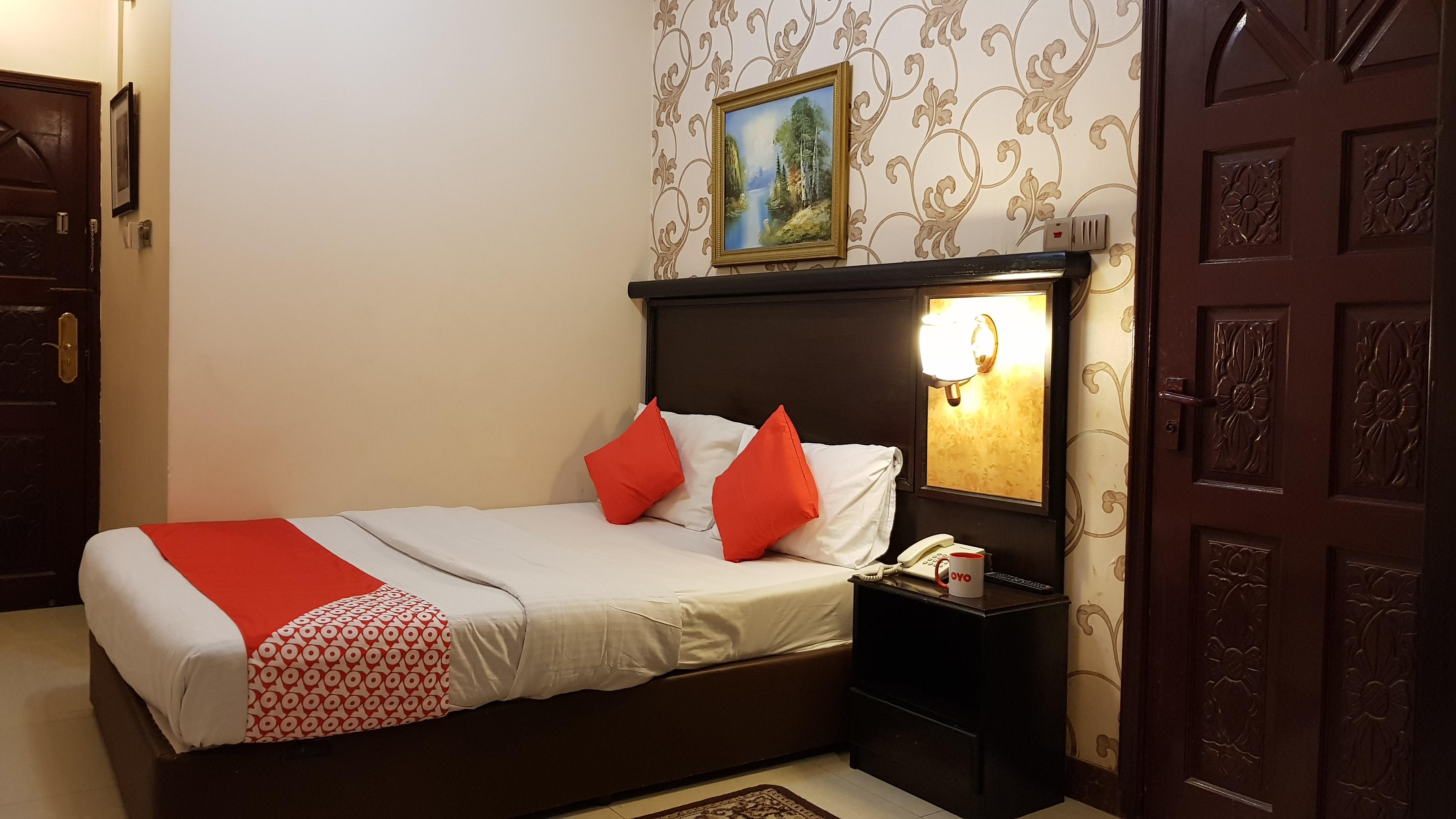 Oyo 491 Rahab Hotel Дубай Экстерьер фото