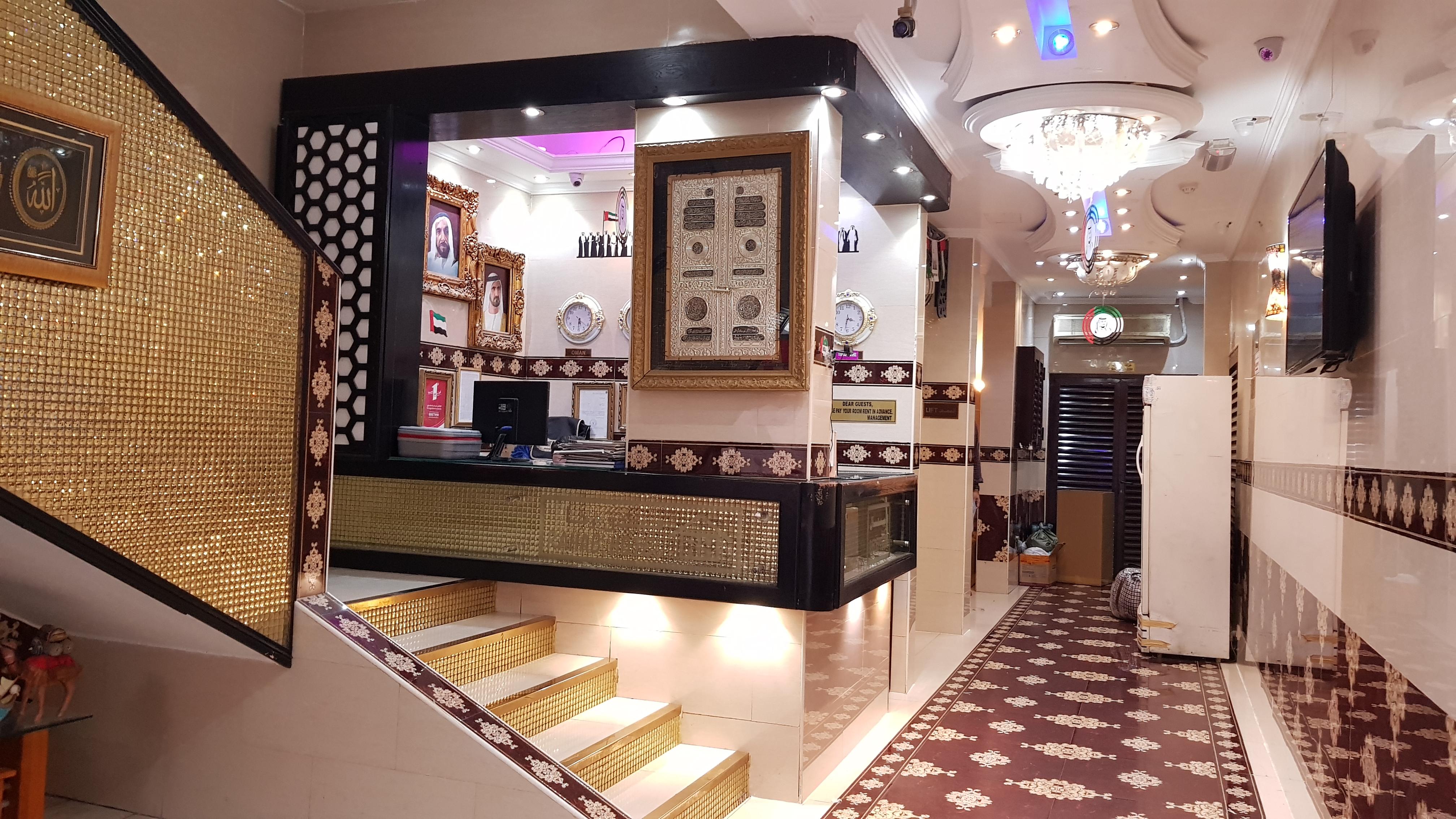 Oyo 491 Rahab Hotel Дубай Экстерьер фото